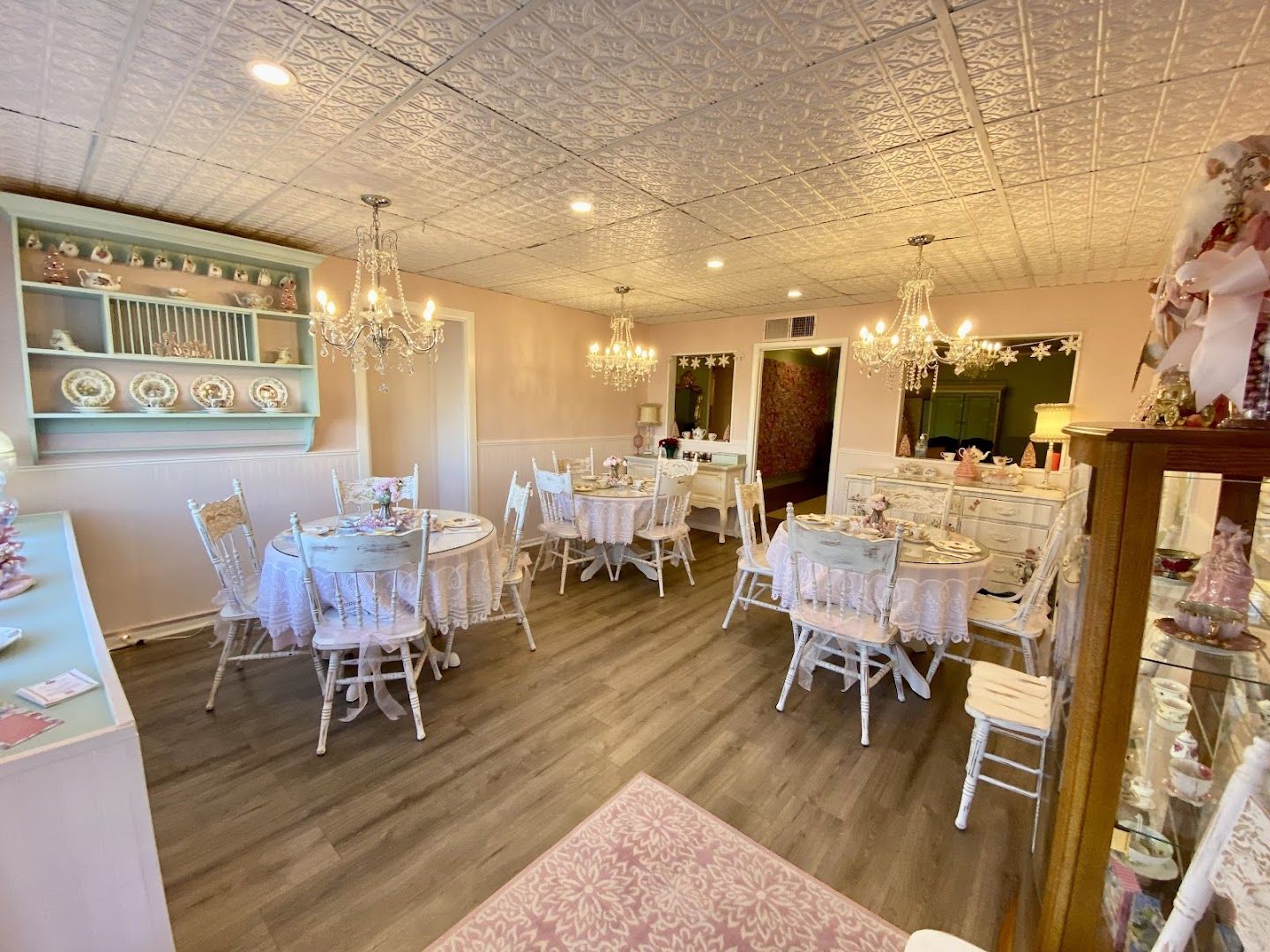 Miss M's Tea Parlour coffee shop in Castle Rock, Colorado