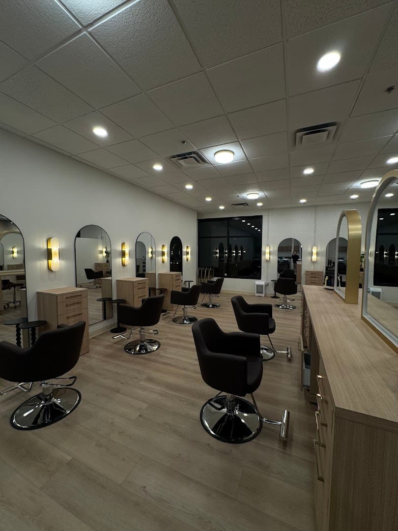 Golden Trove Salon salon in Lone Tree, Colorado