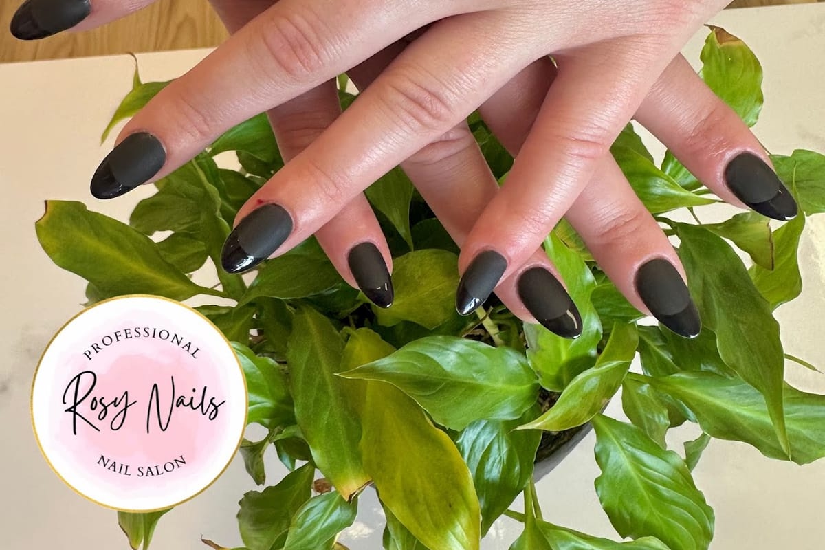 Rosy Nails exterior entrance