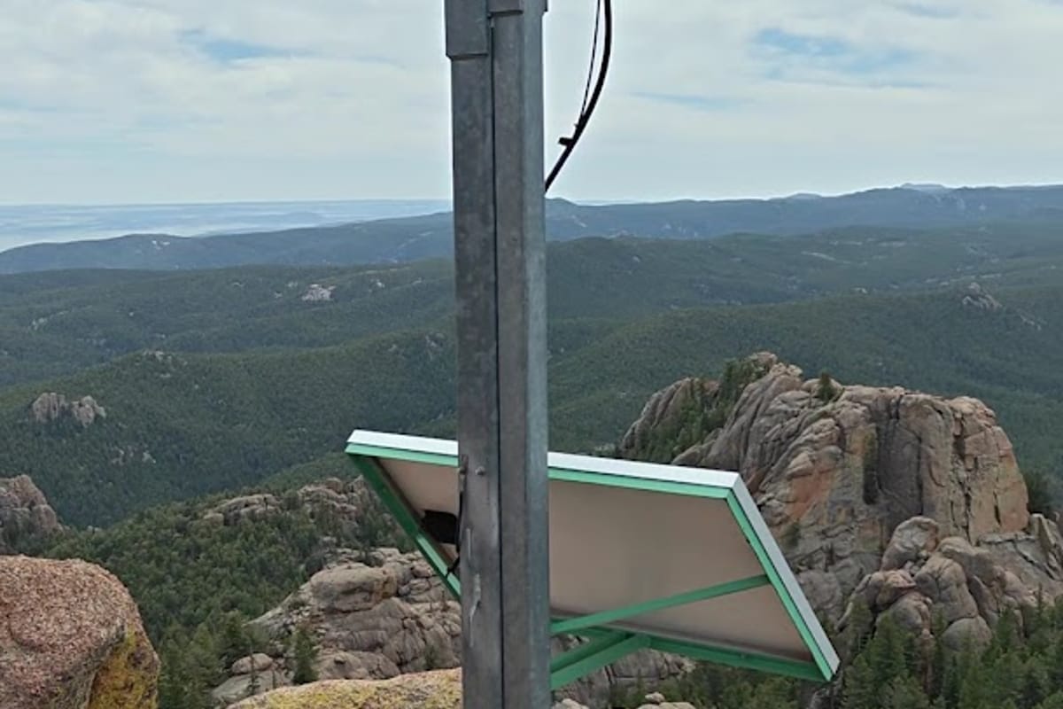Interior view of Devil's Head Lookout