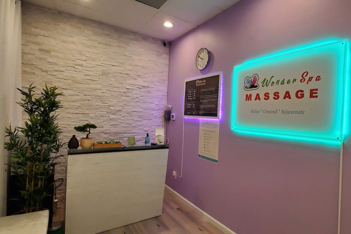Wonder Spa Massage Highlands Ranch exterior entrance