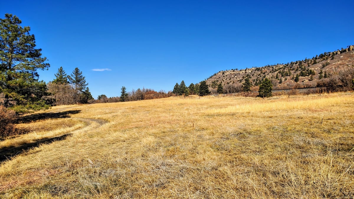 Columbine Open Space and Trail atmosphere and seating