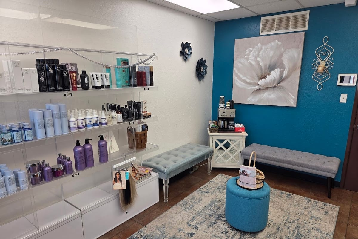 Kolour Hair Design Eco Salon atmosphere and seating