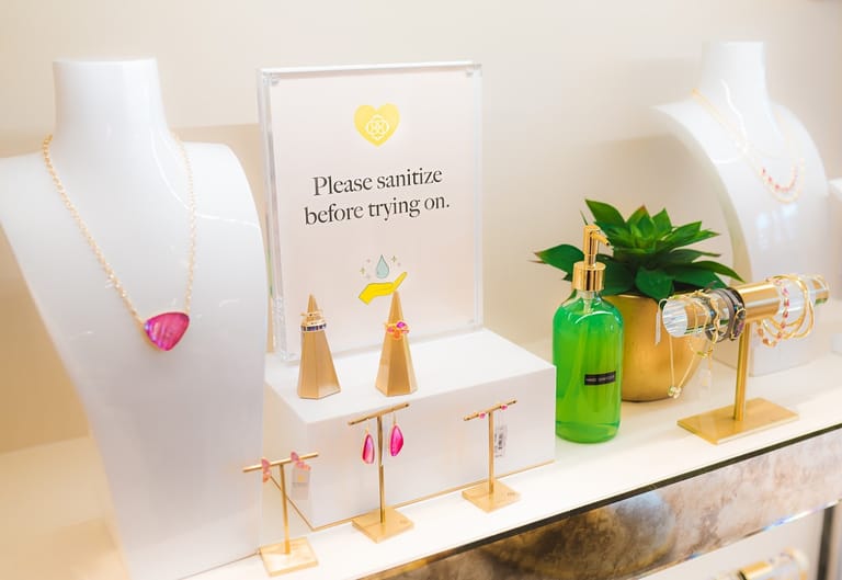 Kendra Scott featured offerings