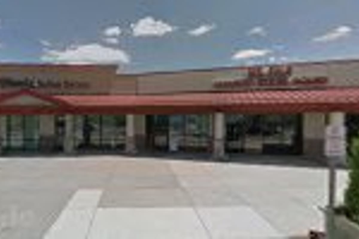 Phenix Salon Suites featured offerings