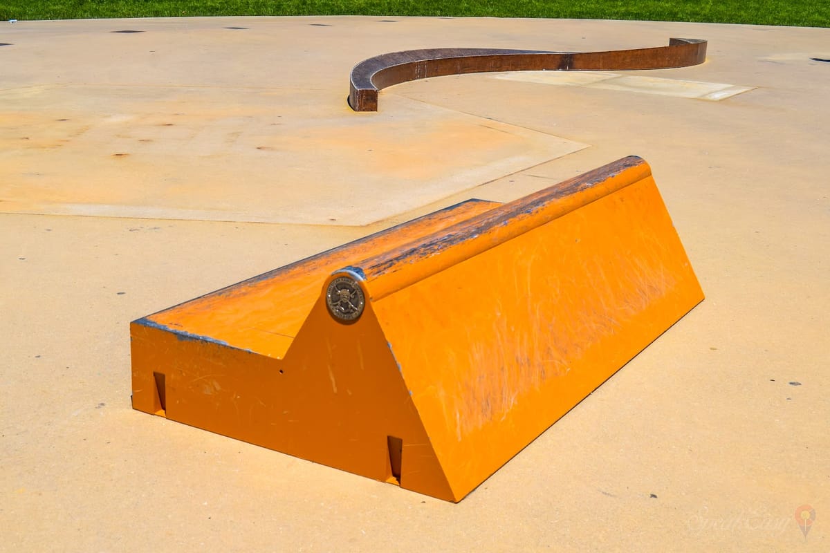 Tanks Skate Park atmosphere and seating