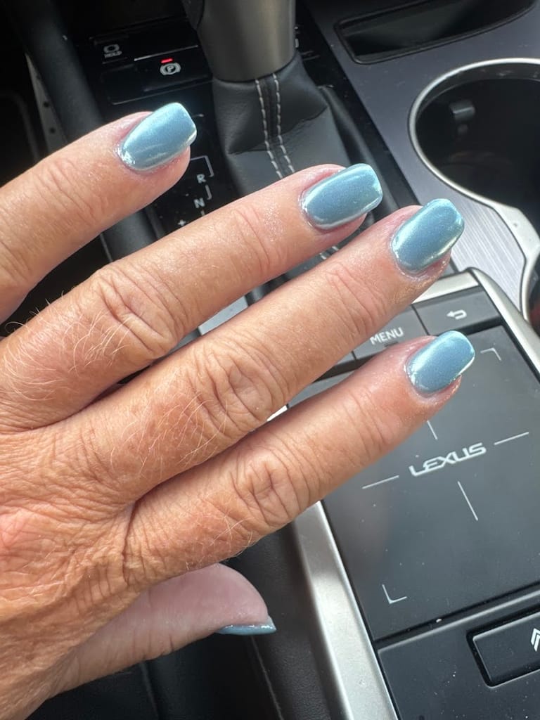 Interior view of Nails By DJ (Inside Image studio)