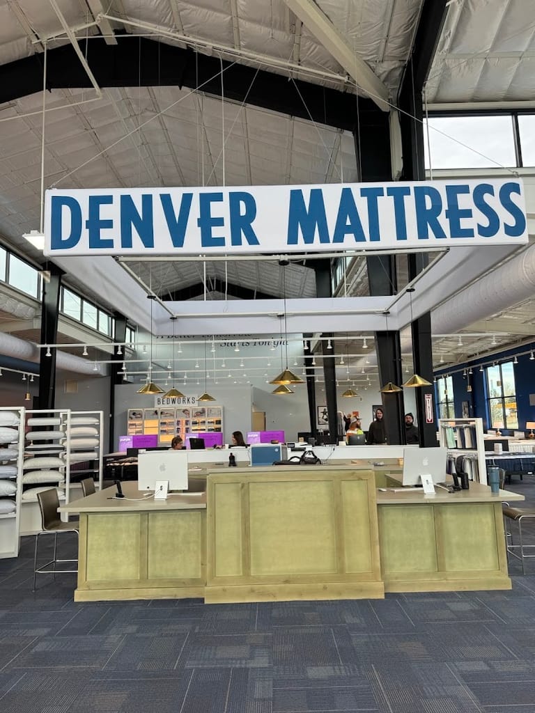Denver Mattress exterior entrance