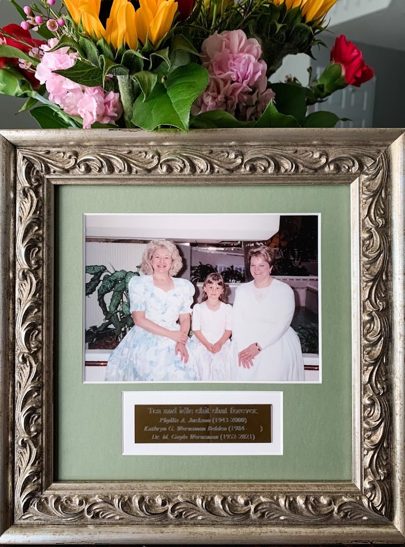 Interior view of Beautiful Art Picture Framing, Inc.