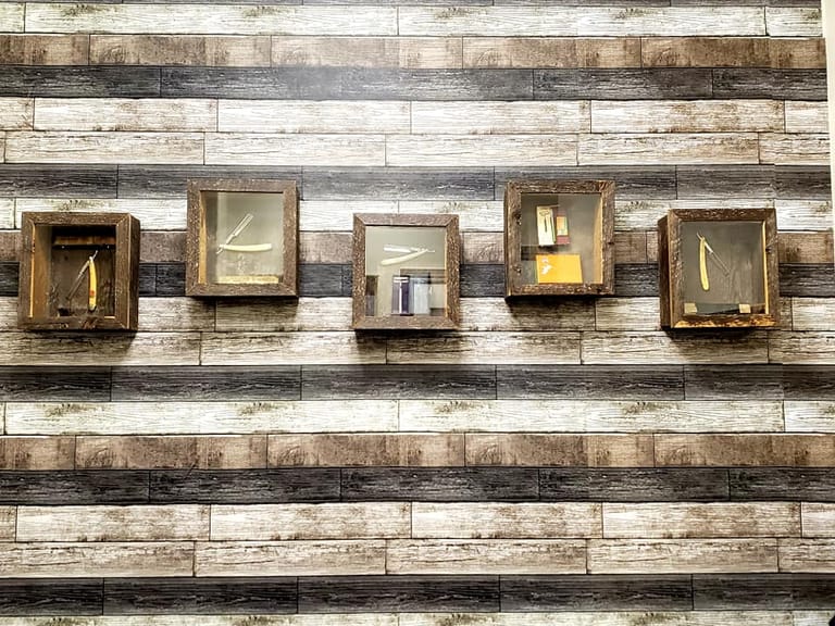 Suzie's Barbershop atmosphere and seating