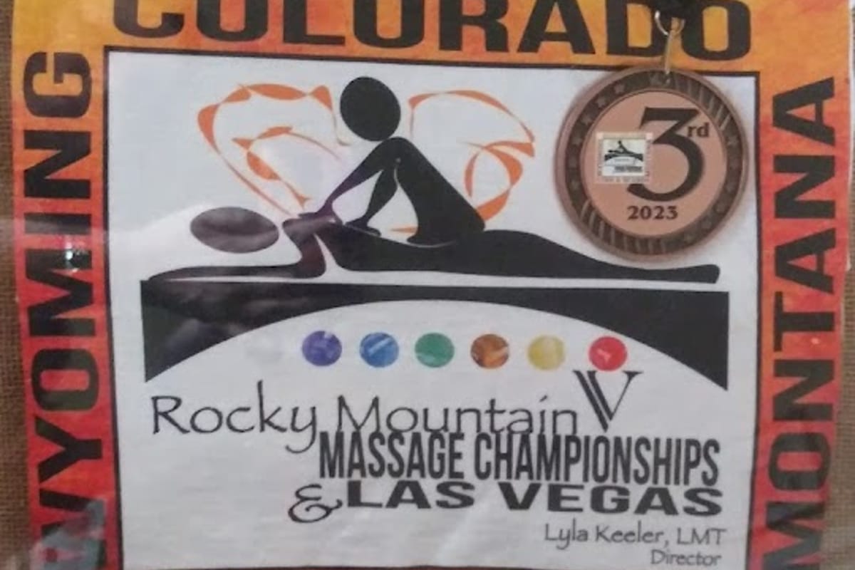 Douglas Massage Therapy at Sola Salons exterior entrance
