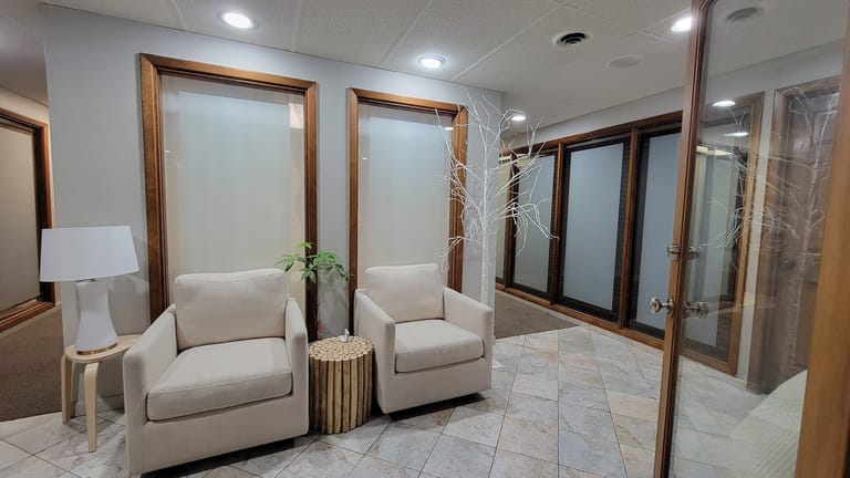 Castle Rock Massage atmosphere and seating