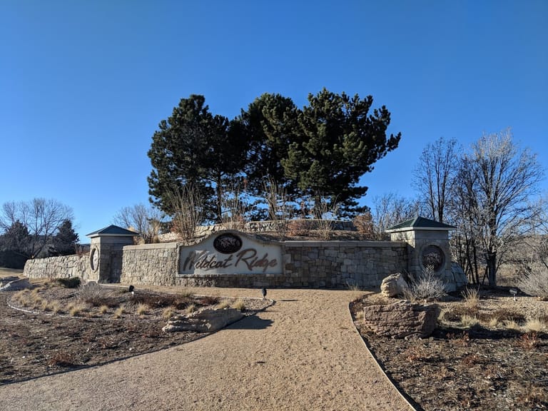 Wildcat Ridge Park atmosphere and seating