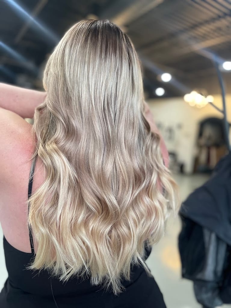 Hustle Hair Studio atmosphere and seating