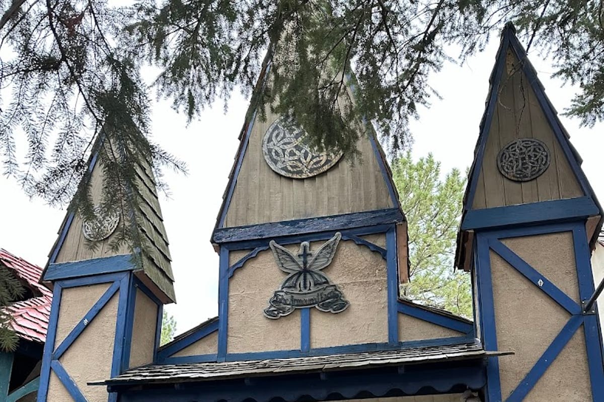 The Armoured Faerie exterior entrance