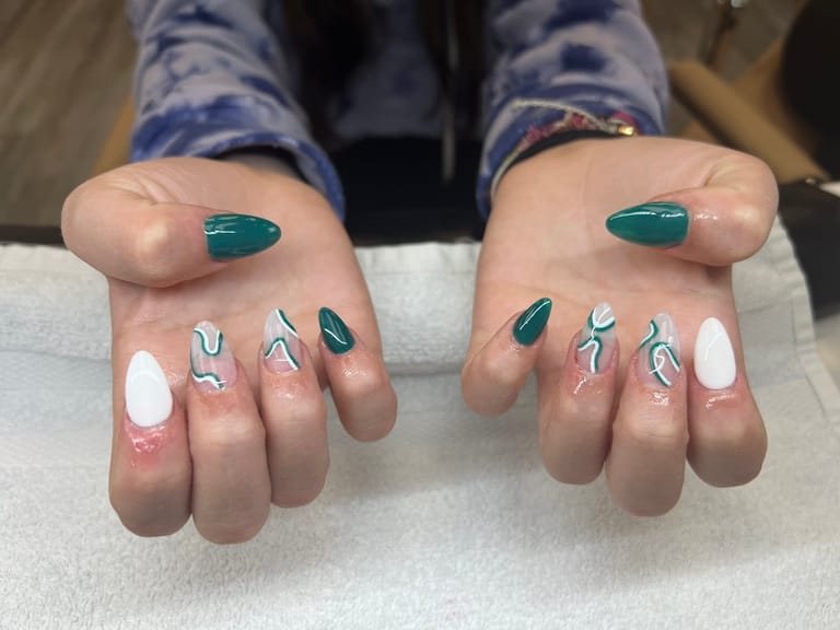 Temptation Nails and Spa exterior entrance
