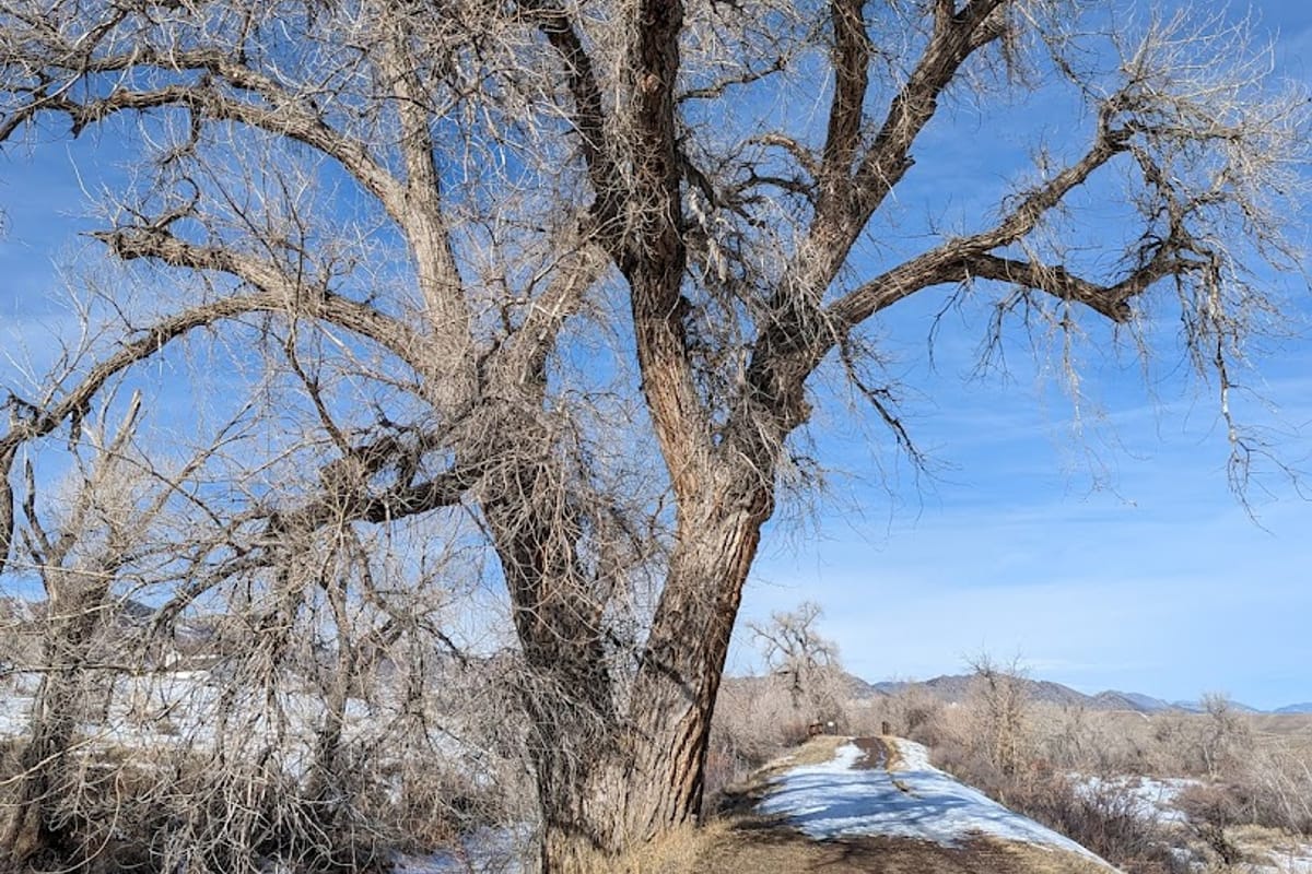 High Line Canal Origin Trailhead exterior entrance