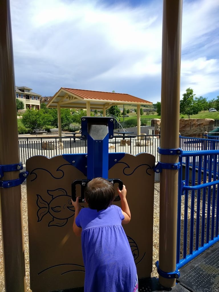 Lincoln Park At Ridgegate atmosphere and seating