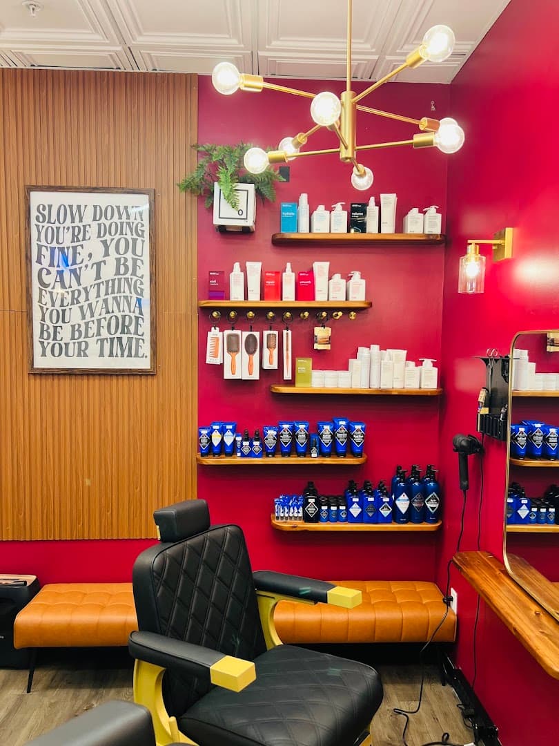 HW Barbering - Highlands Ranch Town Center North salon in Highlands Ranch, Colorado