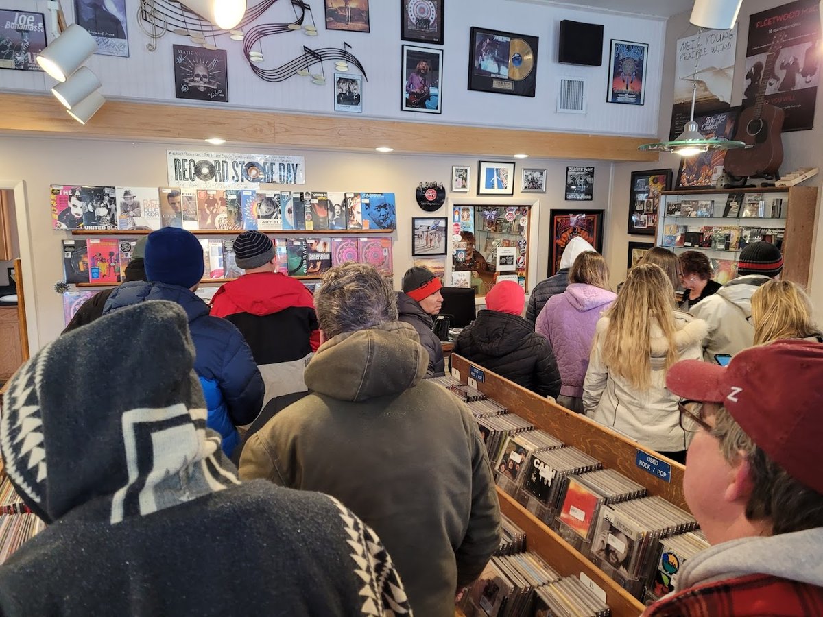 Bogey's West Music featured offerings