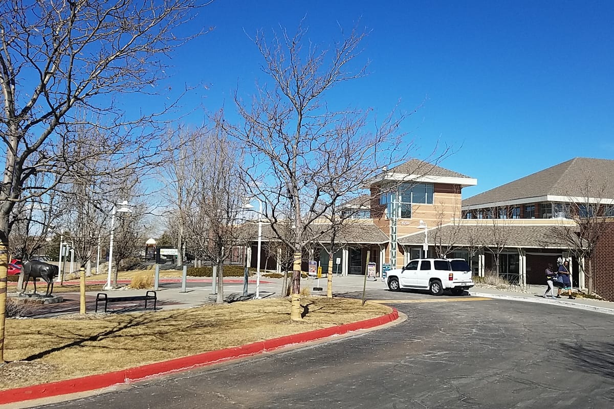 Westridge Rec Center - Highlands Ranch Community Association dining area
