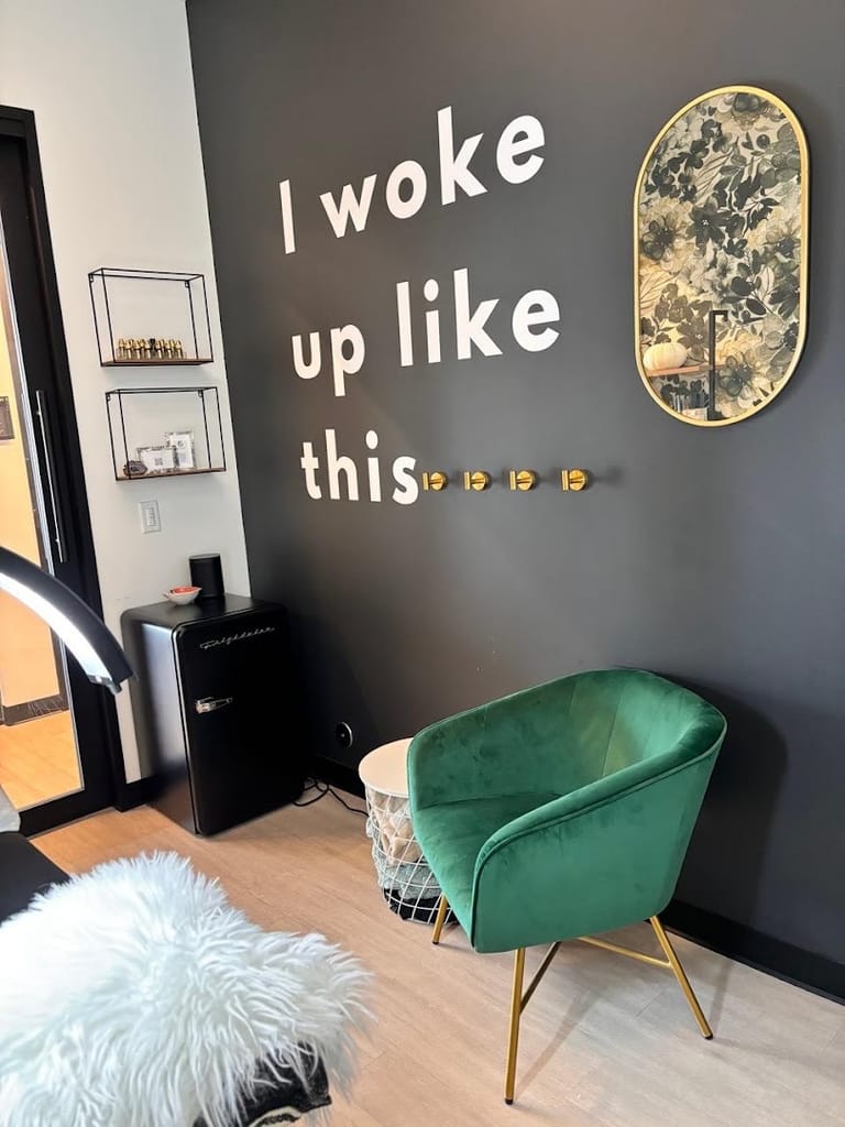 B.Beautiful.Sessions Esthetics atmosphere and seating