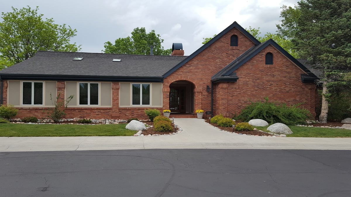 Links Golf Course exterior entrance
