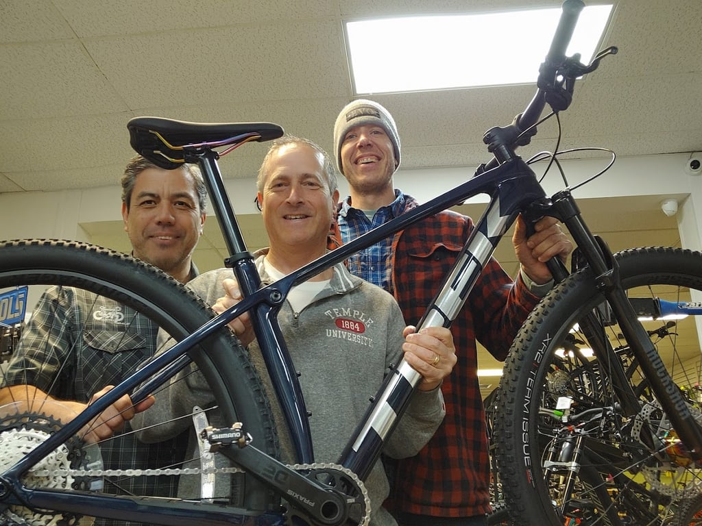 Country Pedaler Bicycles & Ski