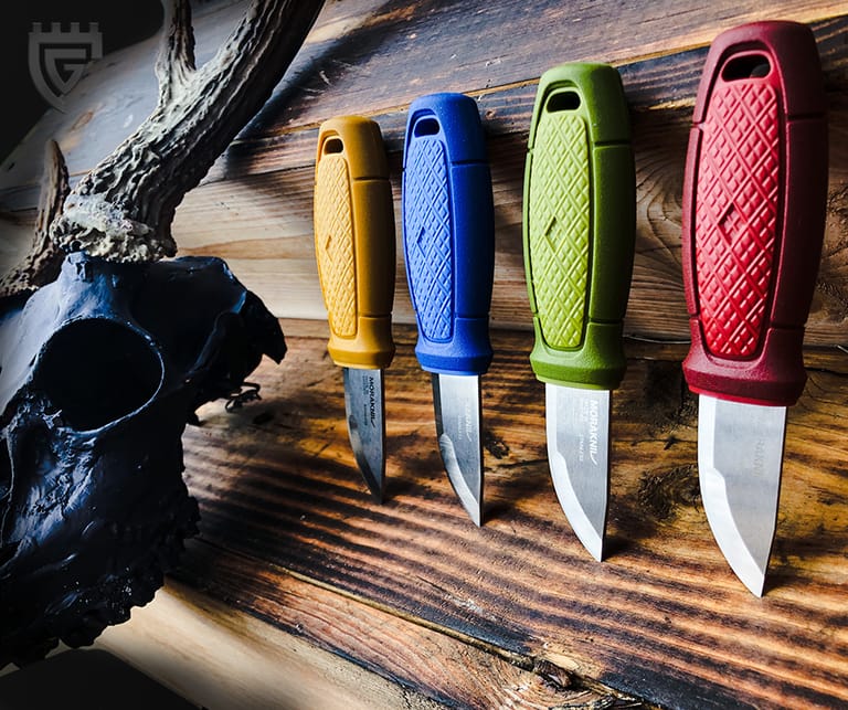 CastleGate Knife and Tool atmosphere and seating