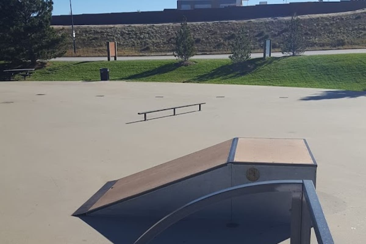 Tanks Skate Park dining area