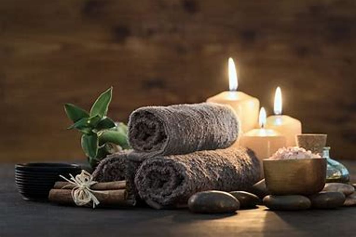 WellSpring Holistic Massage atmosphere and seating
