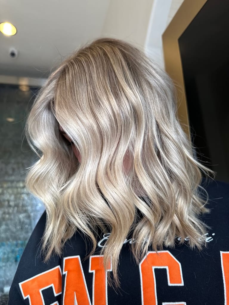 Interior view of Emilee Reed Hair