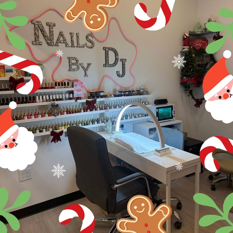 Nails By DJ (Inside Image studio) atmosphere and seating