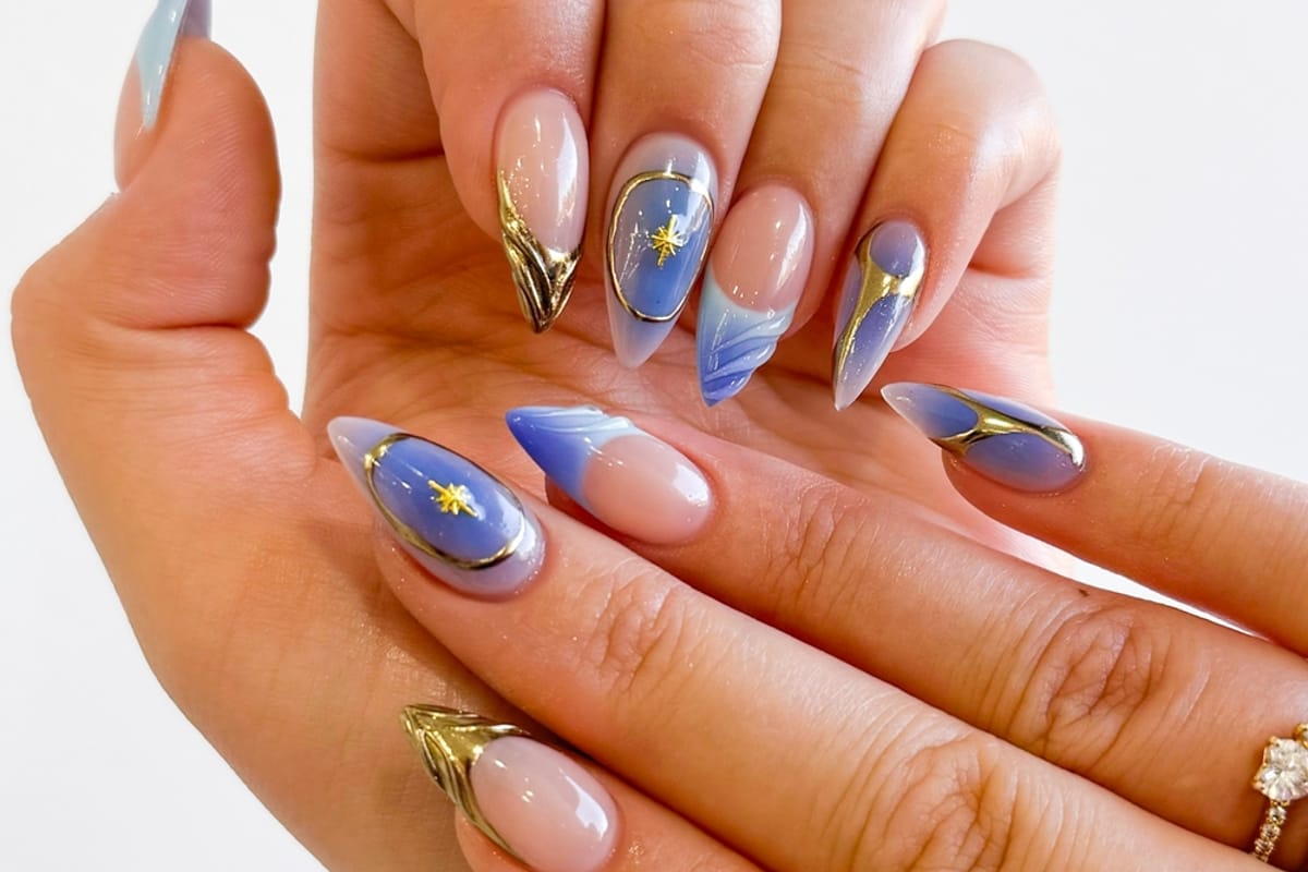 Caviar Nail Bar dining area