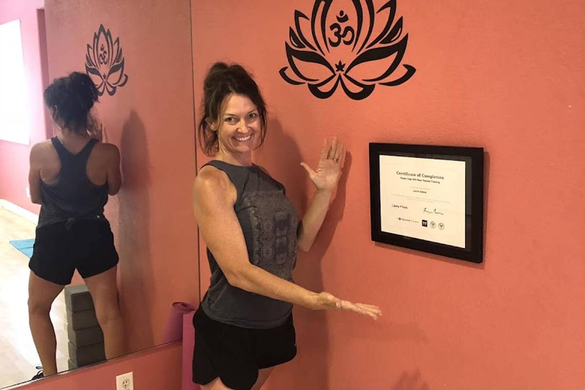 Mending Moves Yoga dining area