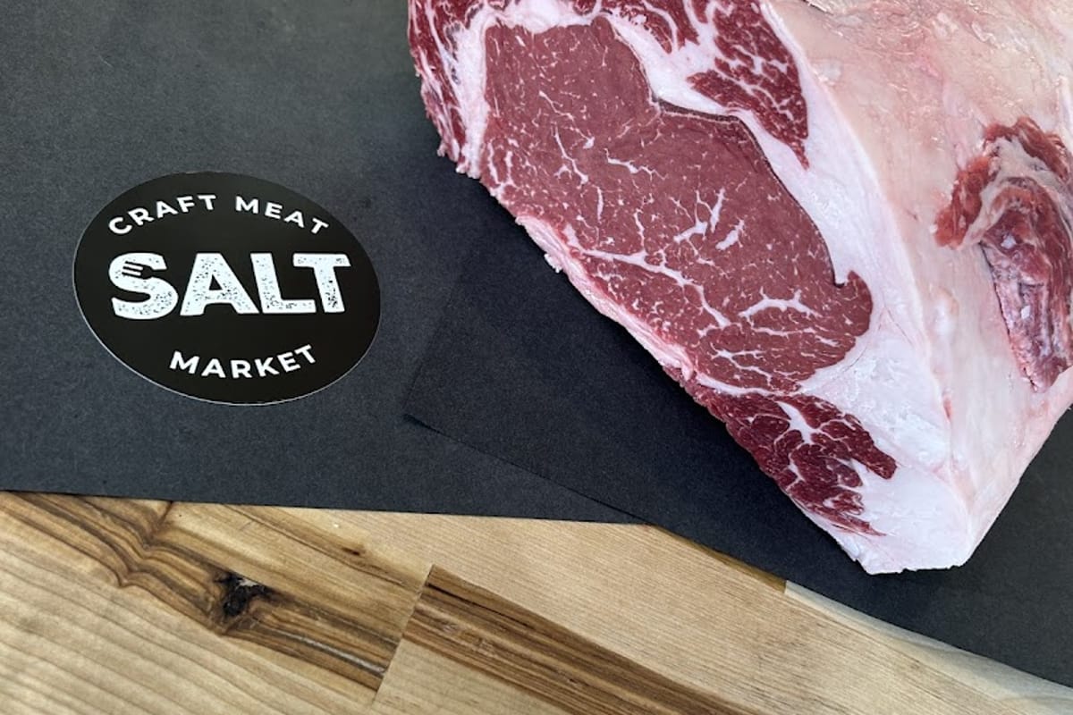 SALT Craft Meat Market atmosphere and seating