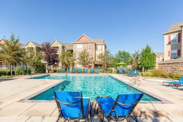 Trailside Apartments atmosphere and seating
