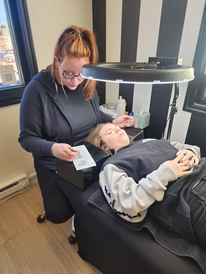 Aesthetics 360 Lash & MedSpa dining area