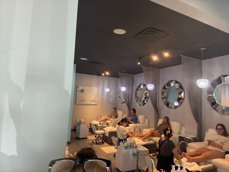 Get Nailed Beauty Spa atmosphere and seating