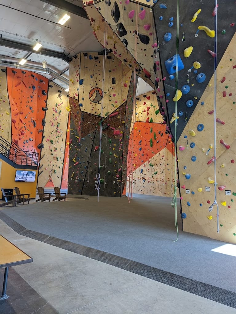 Ubergrippen Indoor Climbing Crag atmosphere and seating