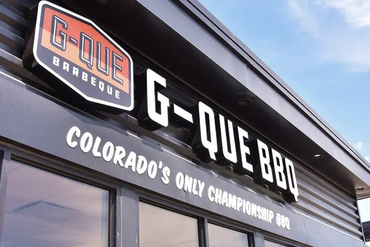 Interior view of GQue BBQ Lone Tree