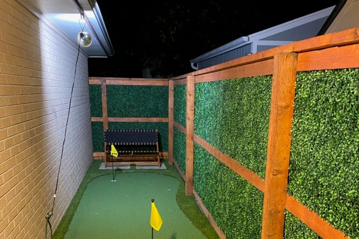 Interior view of Tour Greens Denver