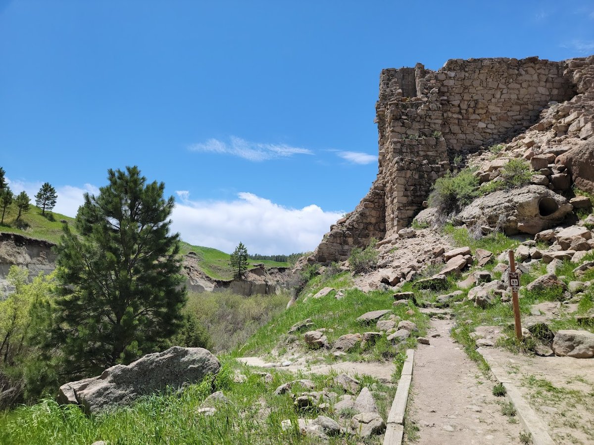 Castlewood Canyon State Park dining area