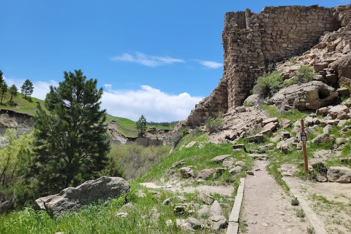 Castlewood Canyon State Park dining area