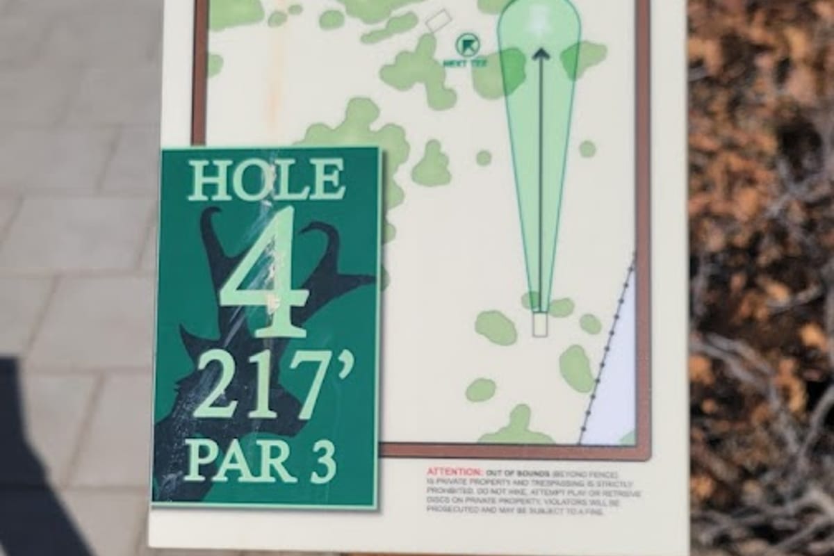 Pronghorn Park and Disc Golf Course atmosphere and seating