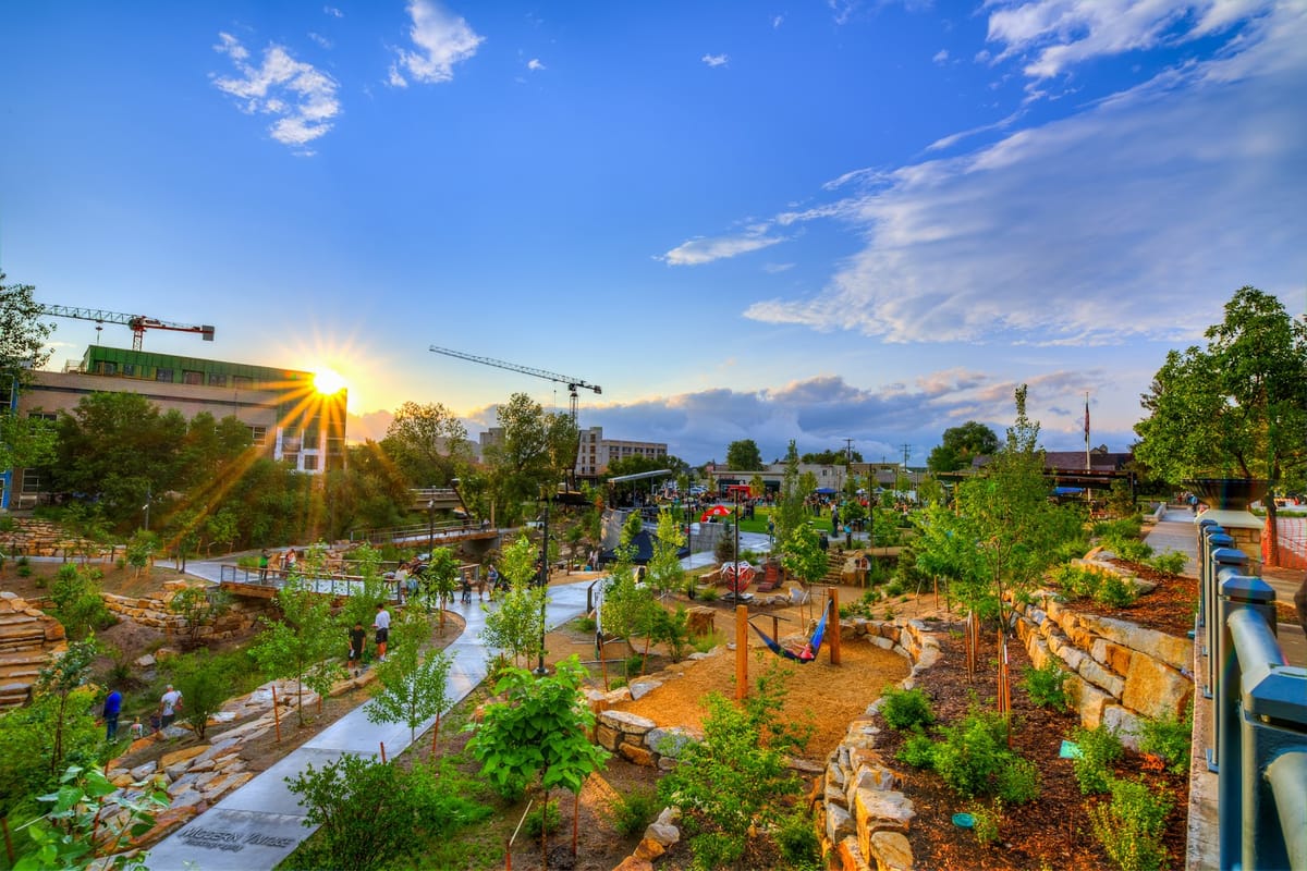 Festival Park dining area