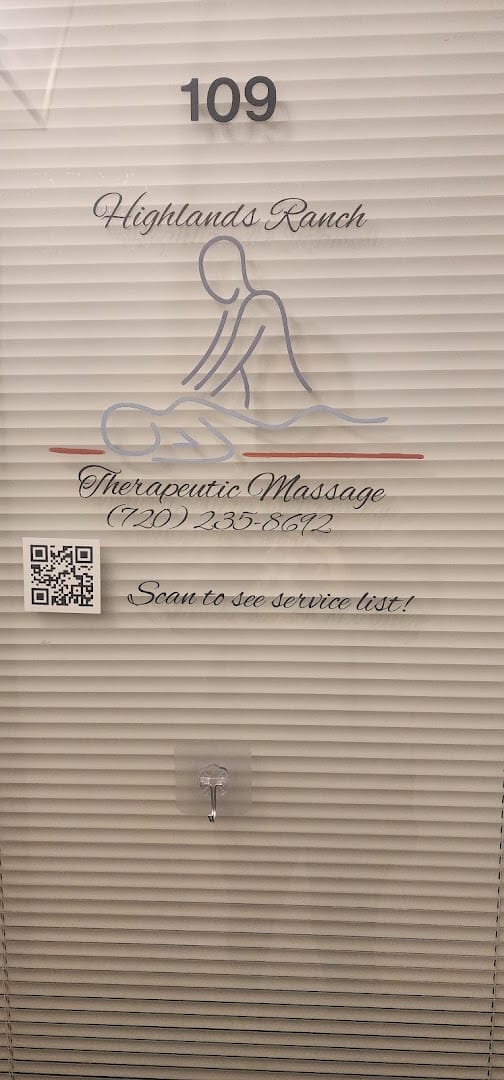 Highlands Ranch Therapeutic Massage atmosphere and seating