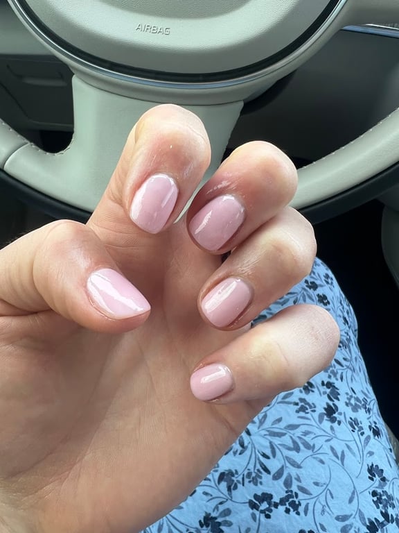 Fine Nails