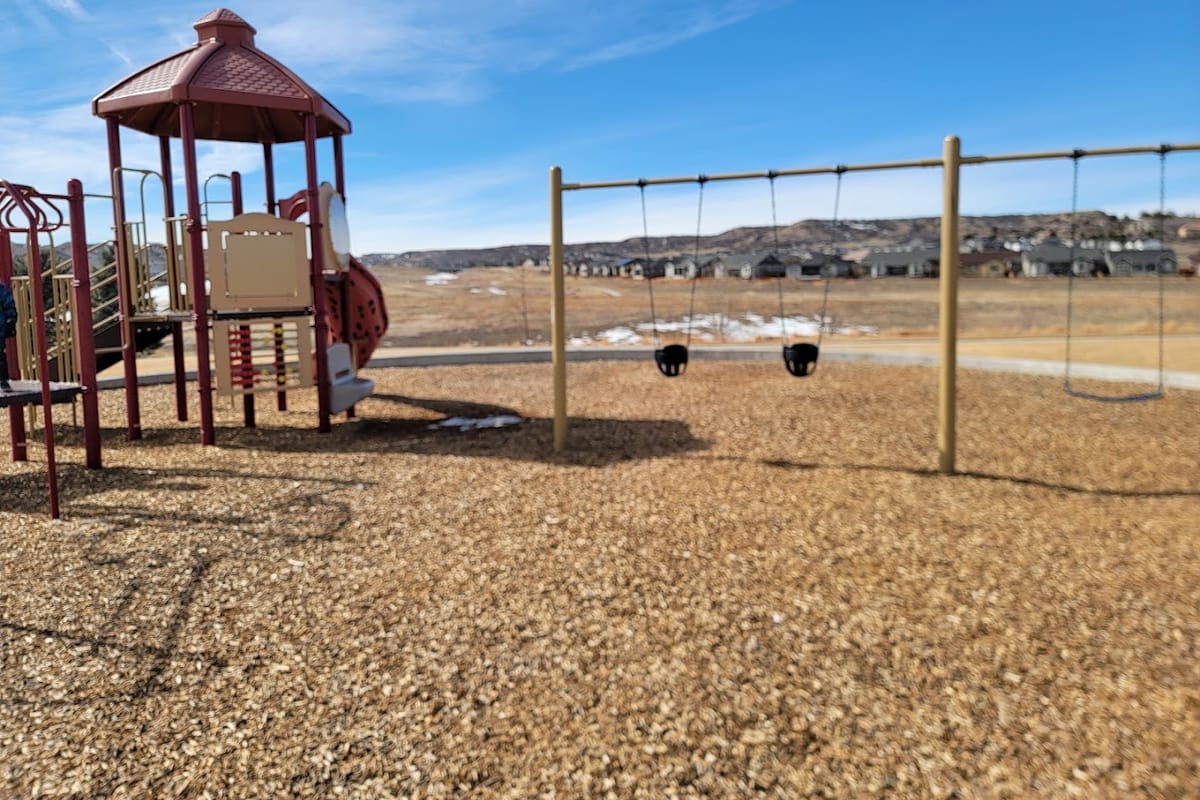 Cobblestone Playground atmosphere and seating