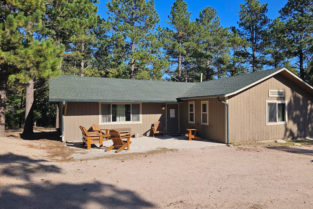 Ponderosa Retreat and Conference Center dining area